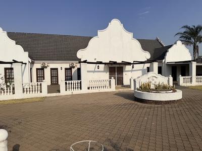 House For Sale in Pomona AH, Kempton Park